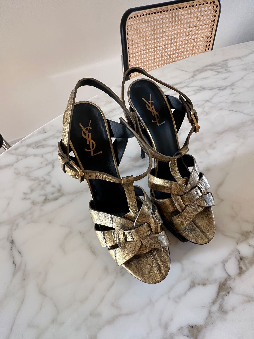 Saint Laurent Scarpe da donna: Saint Laurent Plateau Pumps – Usato da Zürich venduto da ele_nd88 2