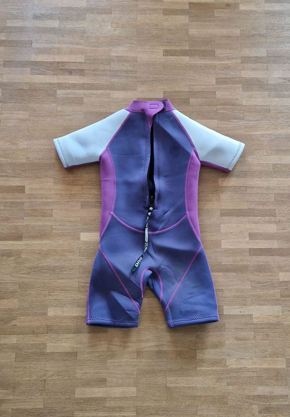 Tavole da surf e di nuoto: Neoprenanzug Kinder Mädchen – Usato da Mels venduto da ada_5fws