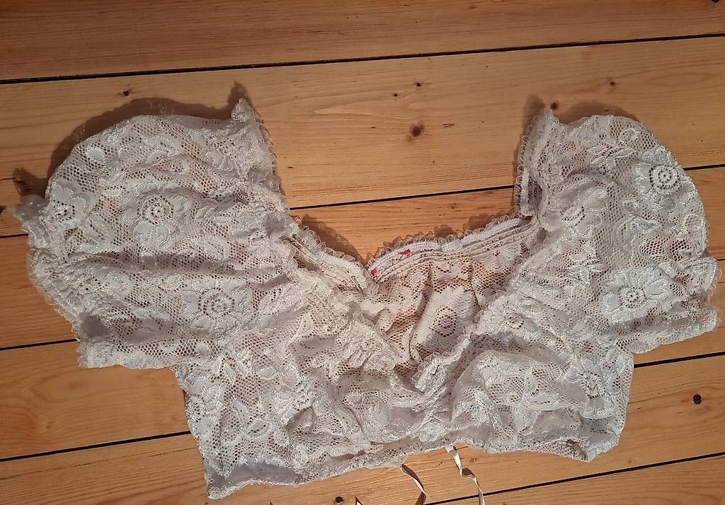 Robes: Krüger Dirndl mit Bluse 42 – D'occasion à Schaffhausen par Xenia87 1
