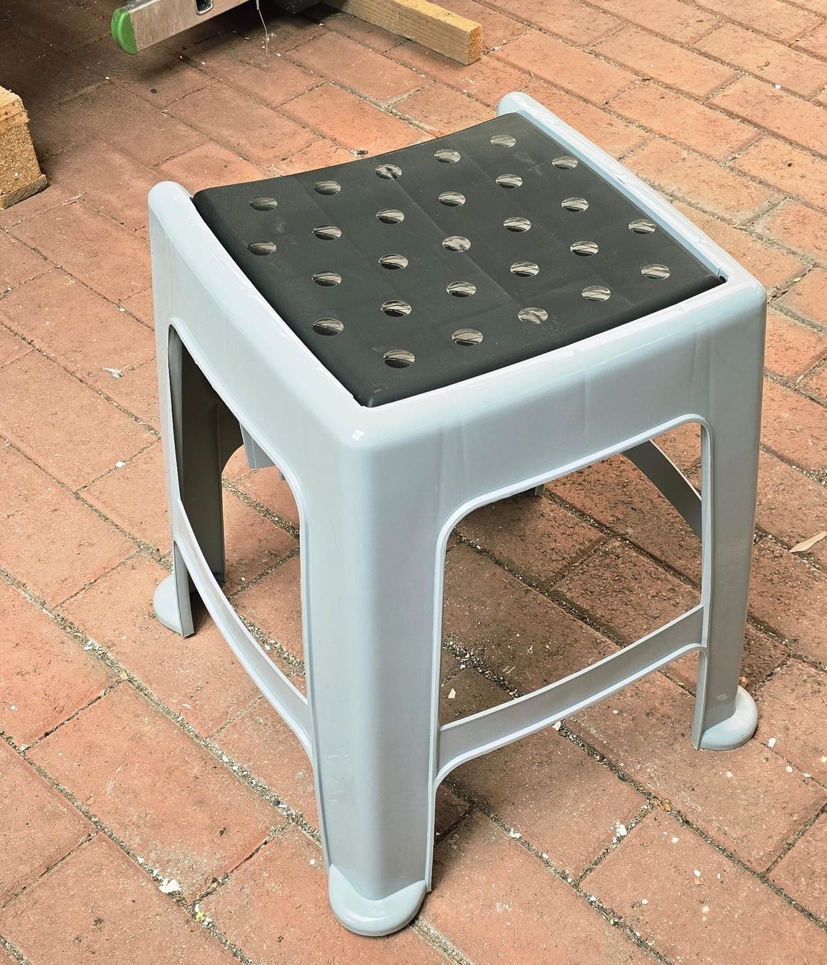 Hocker: Tritthocker mit Stauraum, Grau, Neu und OVP – Neu und originalverpackt aus Dussnang von kevin0812 3