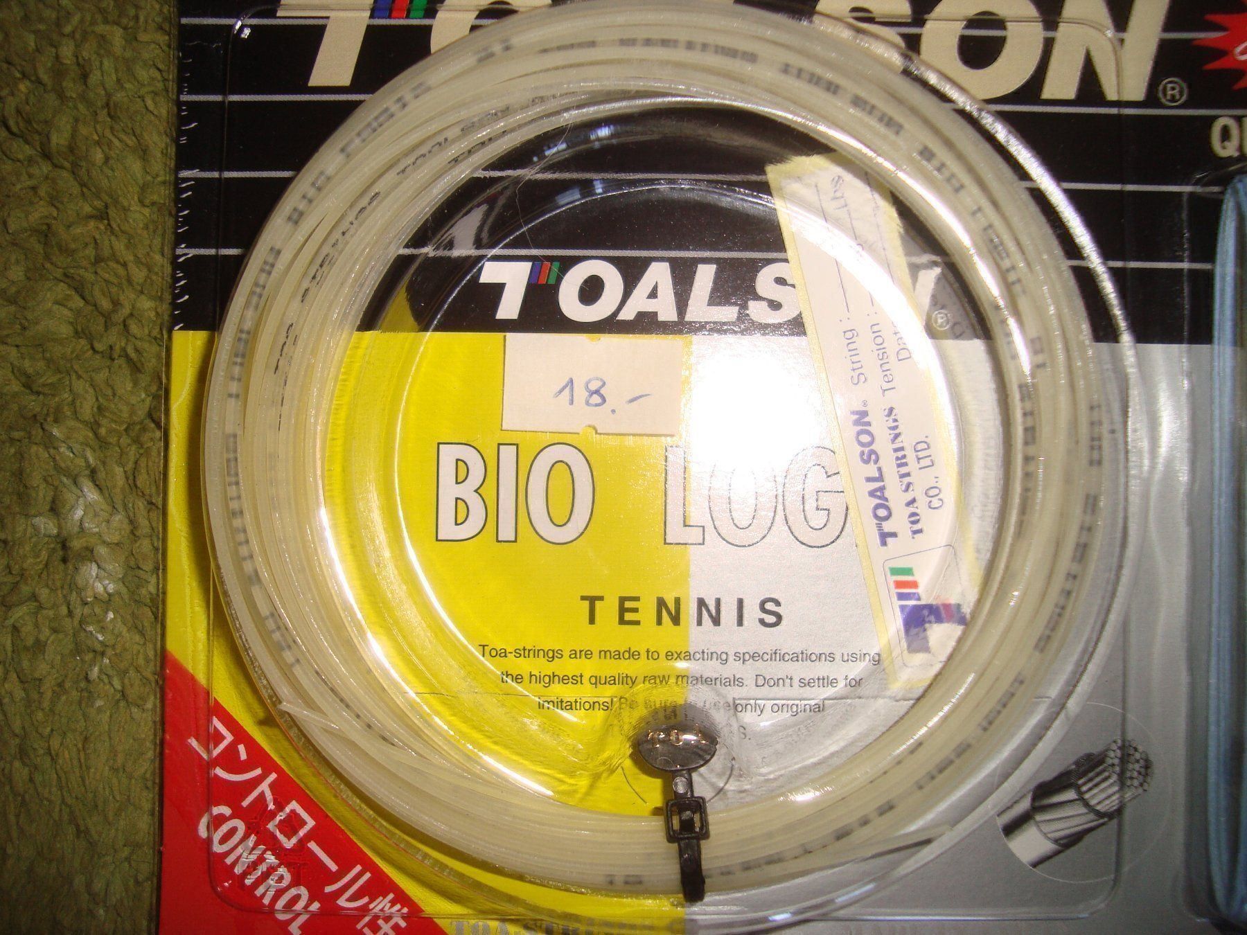 Schläger: Tennissaite Toalson 2 Set "Bio Logic" + overgrip – Neu und originalverpackt aus Wädenswil von OliveDerSpezialist 1