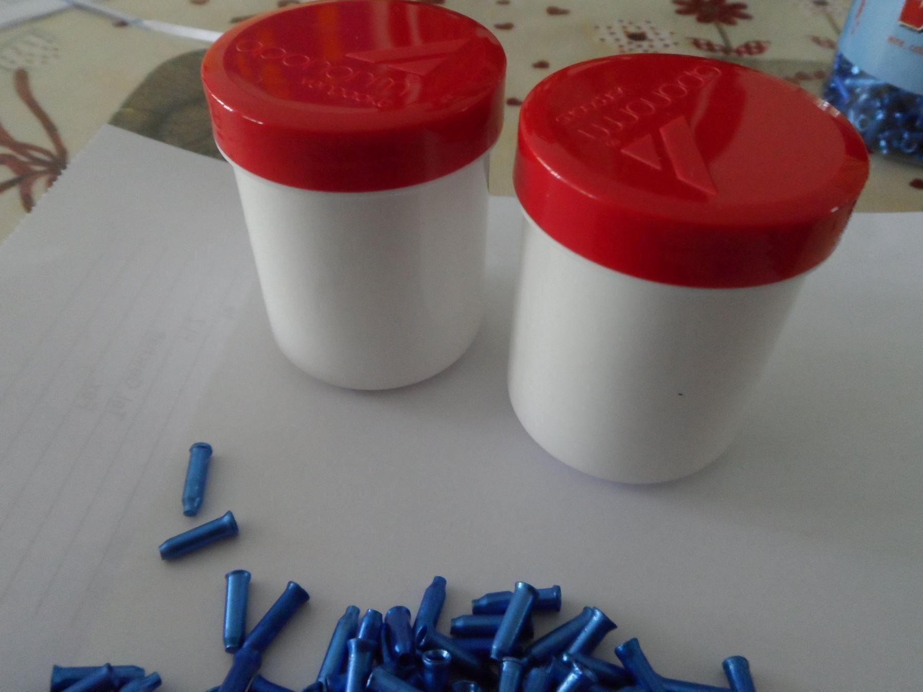 Ersatzteile: 100 Stück Endkappen 2mm – Neu und originalverpackt aus Riehen von tamola67 2