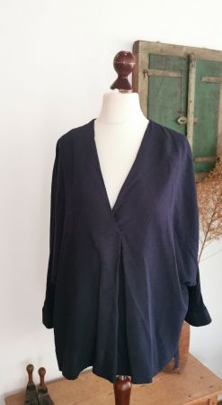 Neue Rinascimento Bluse Gr.S oversized-L
