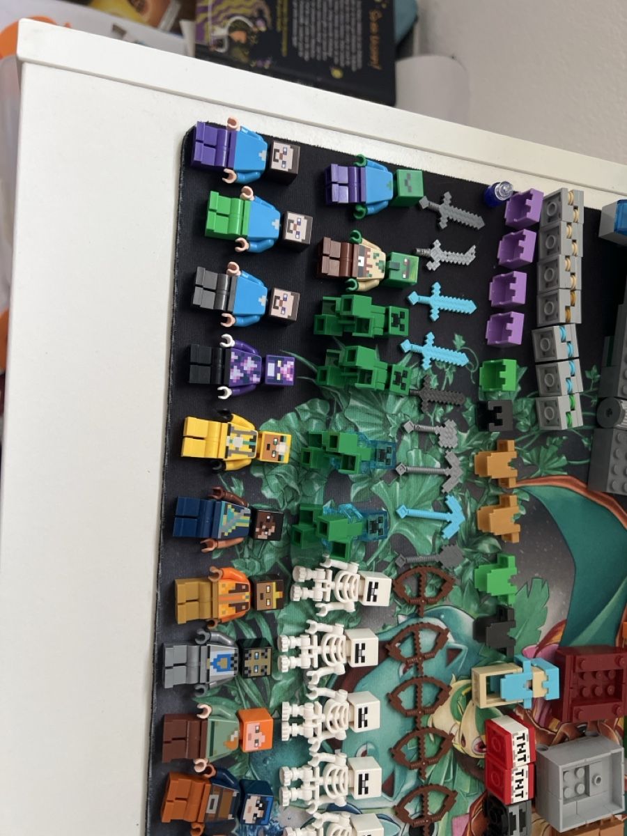 Lego Giocattoli: Lego Minecraft Eisemgolem Höhle & Hexe Garten – Usato da Villmergen venduto da rob_n572 4