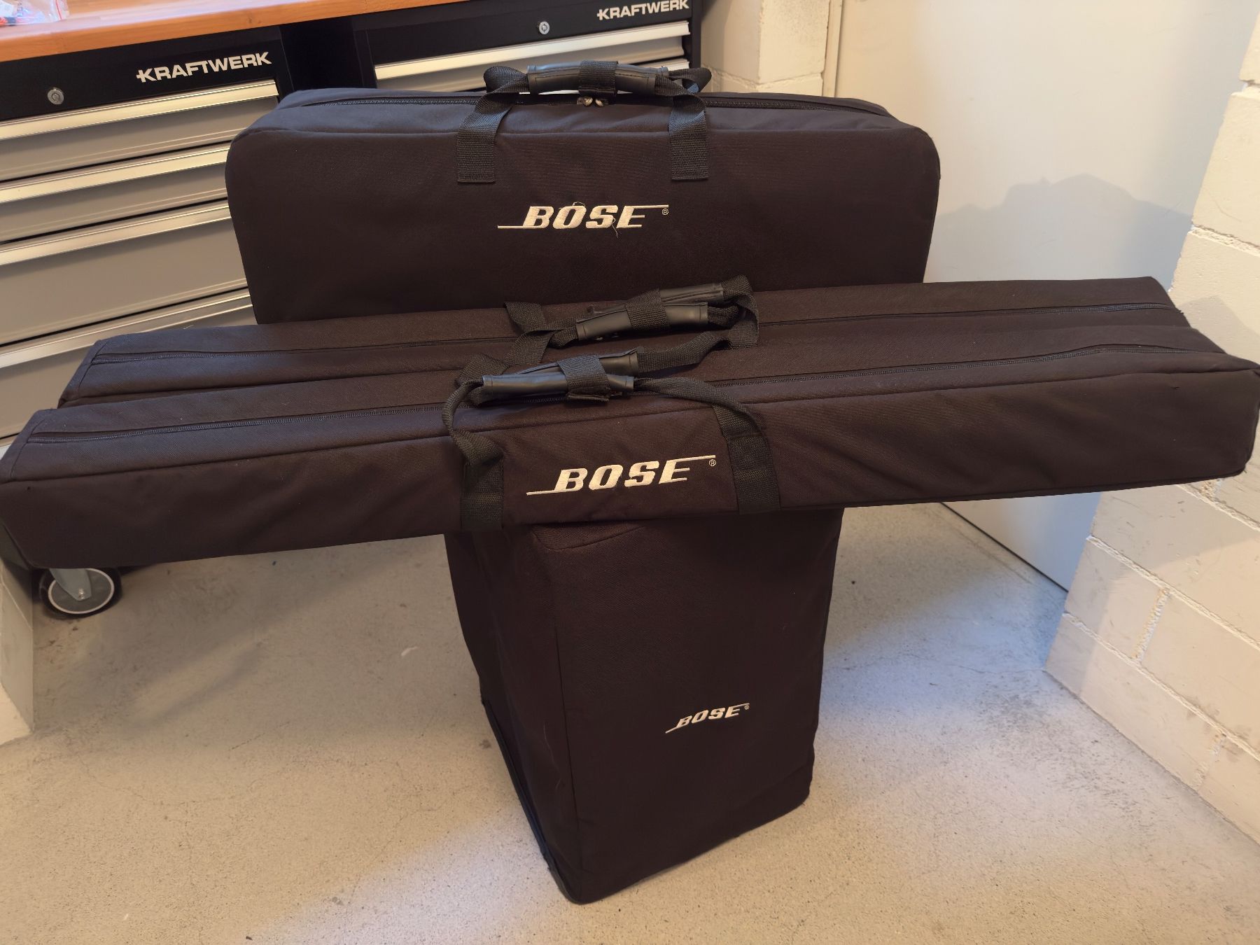 Bose Casse acustiche: Bose L1 Model II System mit B2 Bassmodul – Usato da Igis venduto da haisi 1