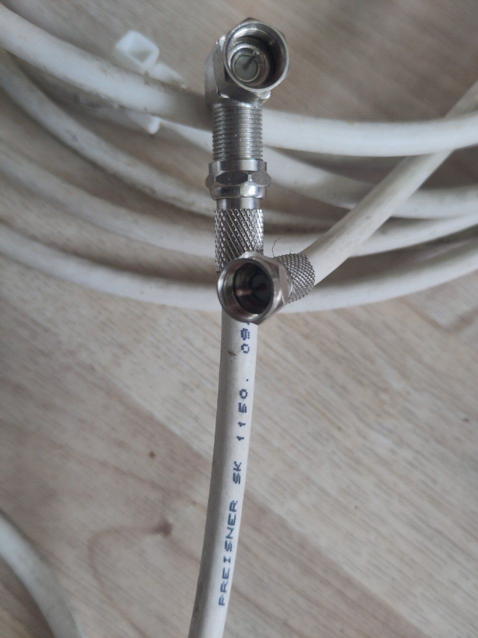 Kabel: Antennenkabel 10 m – Gebraucht aus Baden von kenaborks111 2