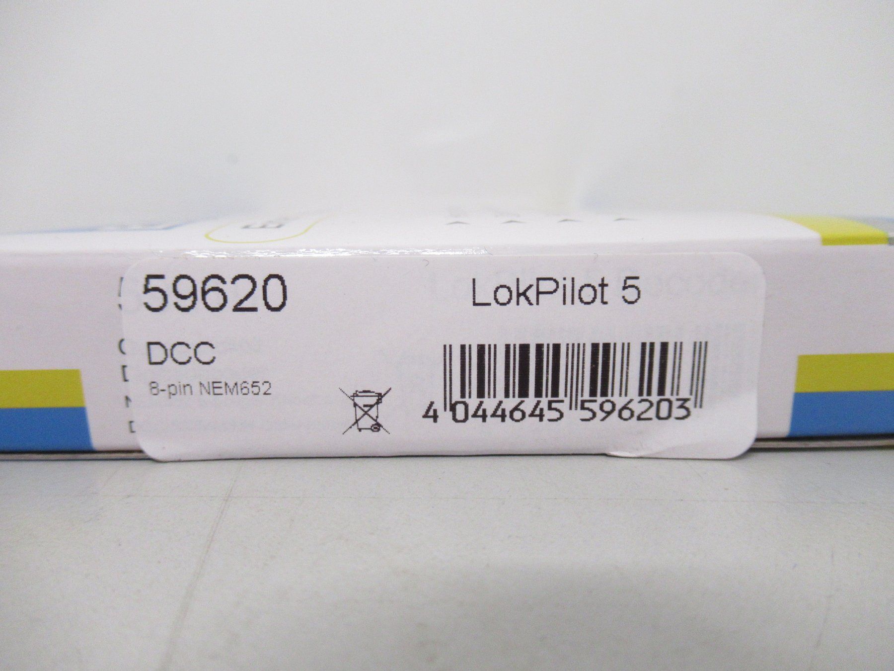 Esu Modellini di ferrovie: ESU 59620 Digital Decoder LokPilot 5 DCC, 8-pin NEM652, – Nuovo e nell'imballaggio originale da Basel venduto da mhmarken 1