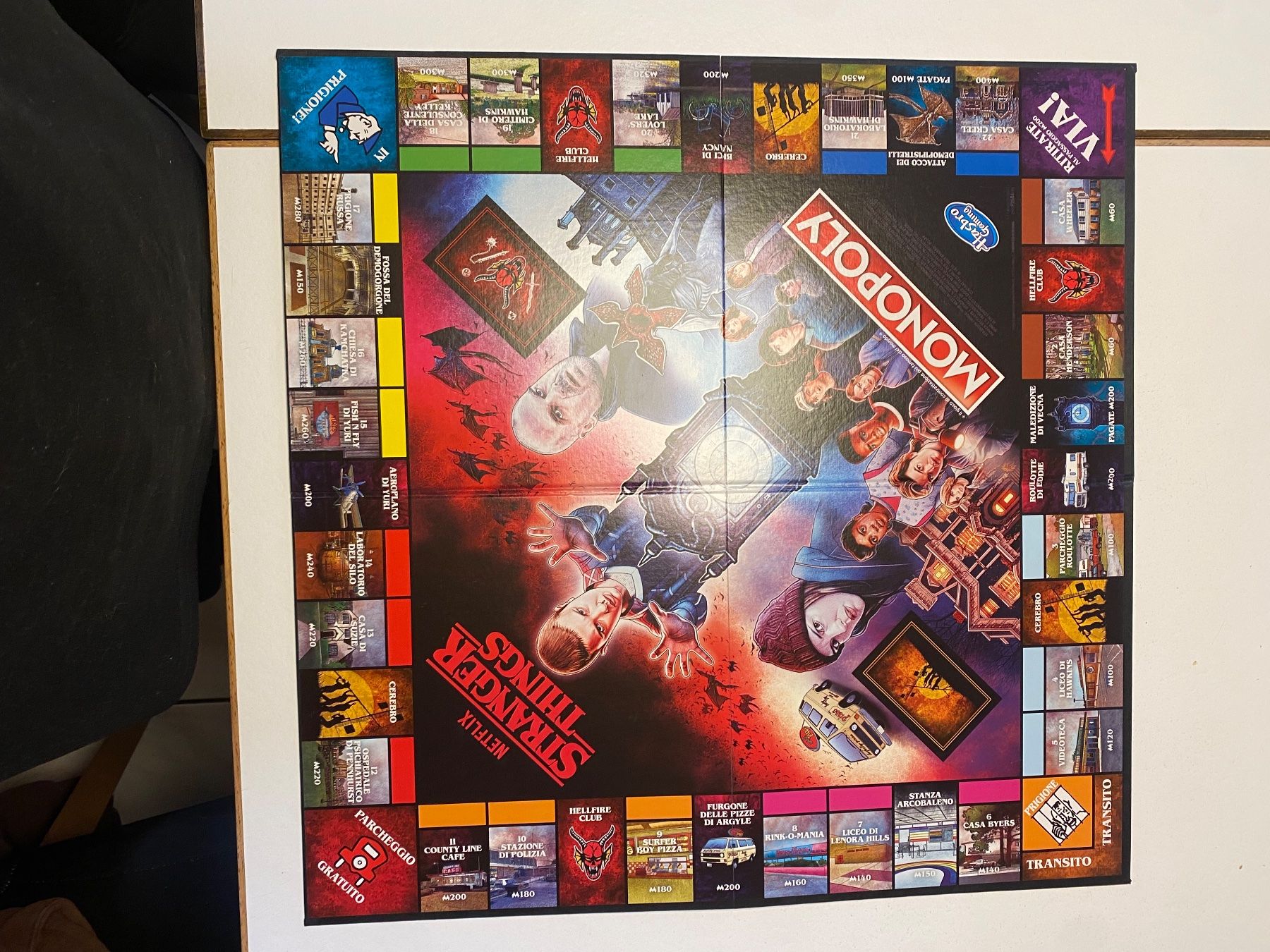 Hasbro Spiele: Stranger Things Monopoly italienische Version – Neu (gemäss Beschreibung) aus Lausen von Diddlshop 2