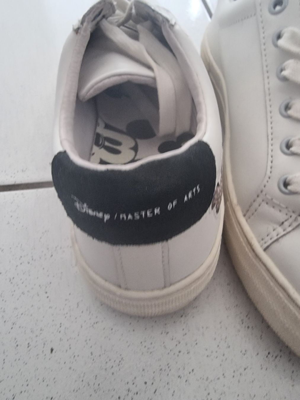 Scarpe da donna: Sneaker  Material Leder Grösse 39 – Usato da Sachseln venduto da Ohlala-Shop 2