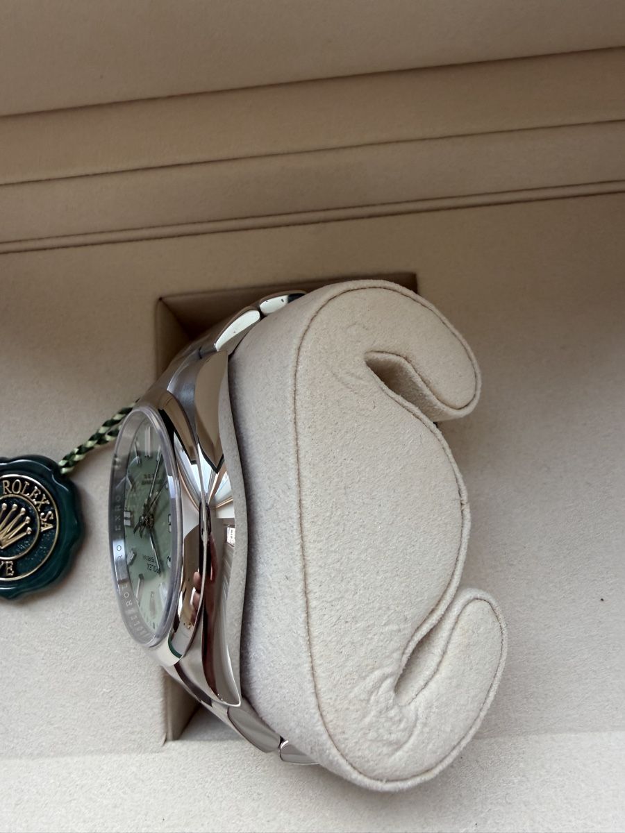 Rolex Orologi: Rolex Oyster Perpetual 41 Pistachio – Nuovo e nell'imballaggio originale da Meilen venduto da Zurich_Glam 3