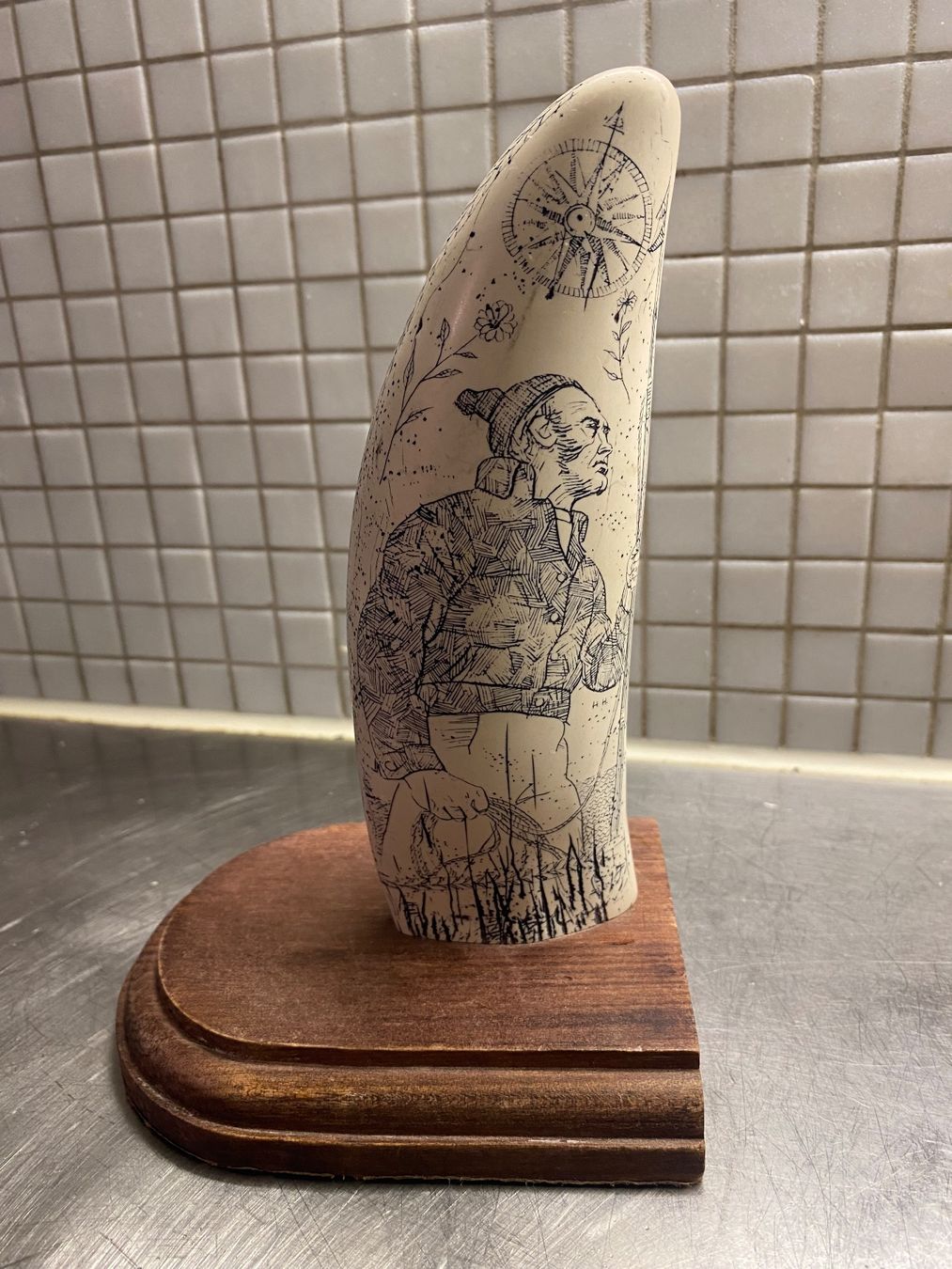 Sculture & Statue: Scrimshaw-Walzahn Replika PMS Artek – Usato da solothurn venduto da soko75 6