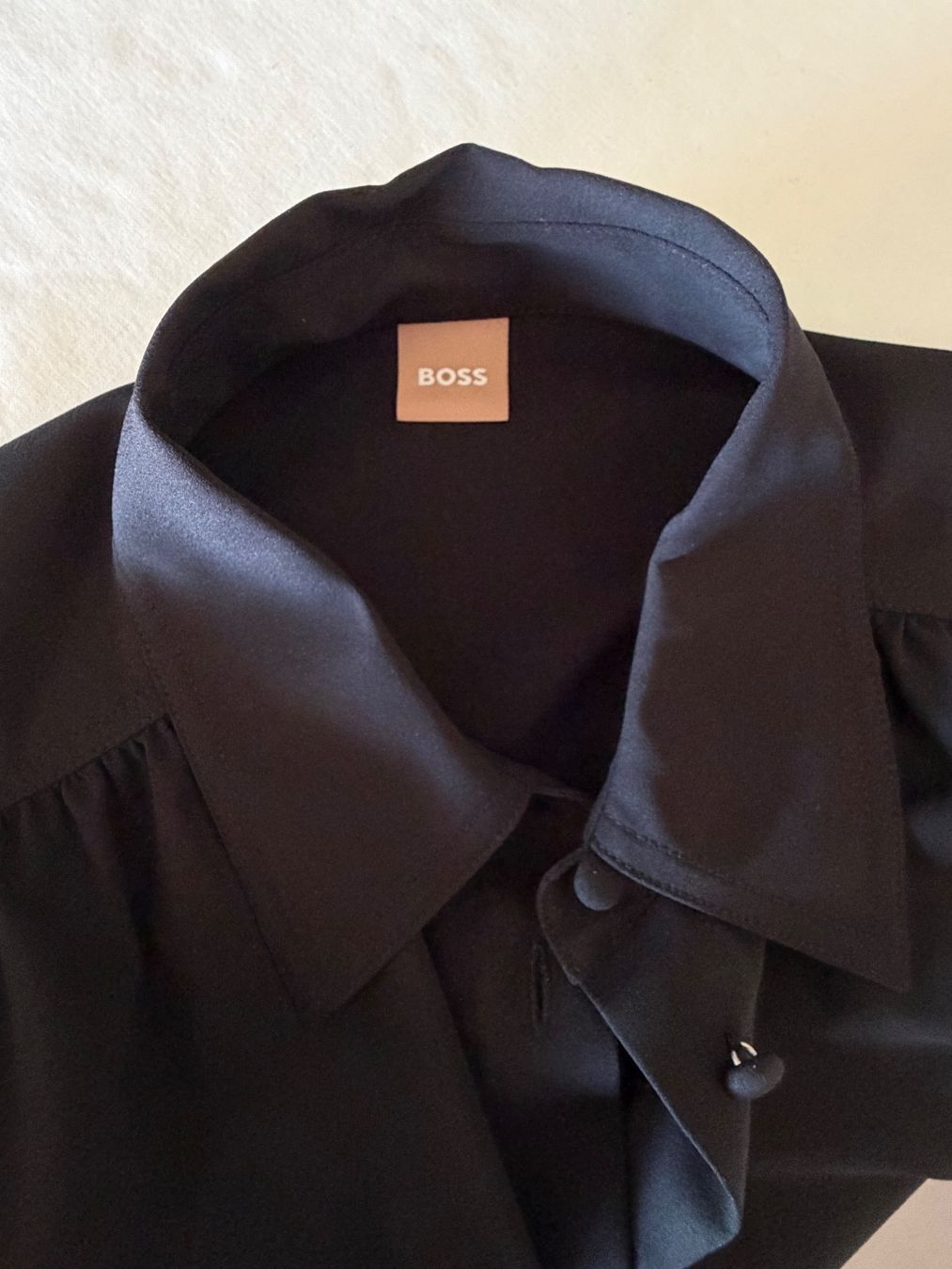 Hugo Boss Kleider: Freizeitkleid von Boss – Neu (gemäss Beschreibung) aus Frauenfeld von gabri001 2