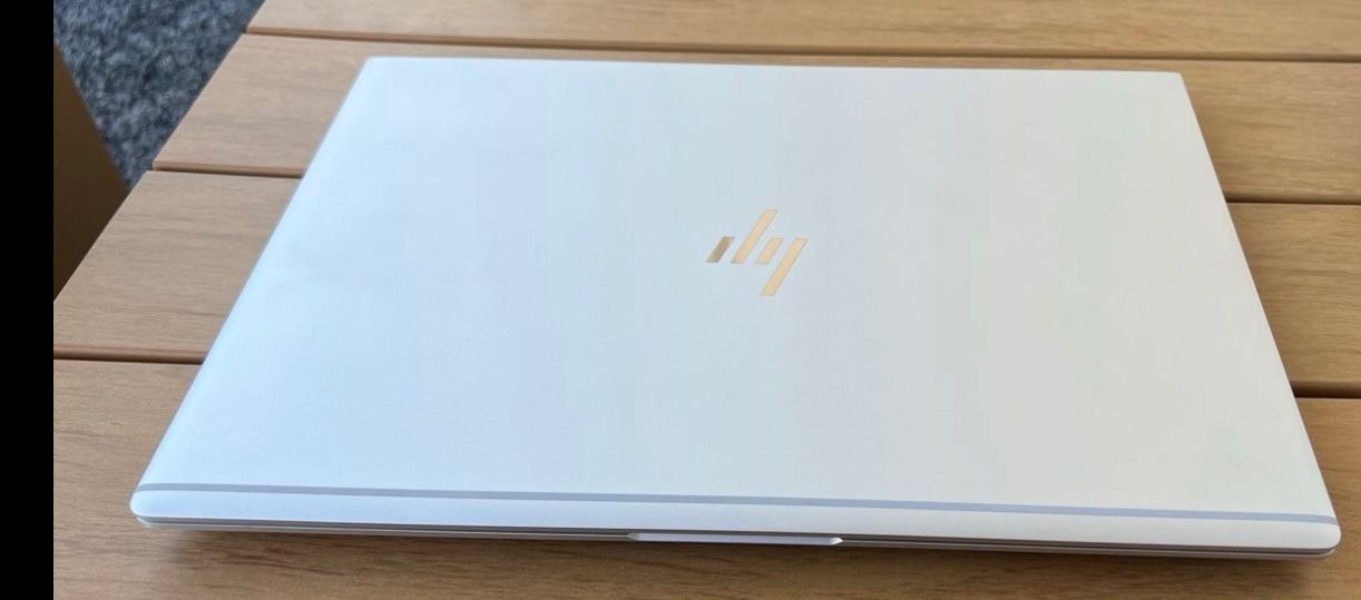 Hewlett Packard Notebook: Komplett Arbeits Platz Auction – Nuovo (secondo la descrizione) da Reinach AG venduto da Noar.K 5