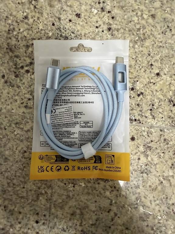 Cavi: USB-C auf USB-C Ladekabel  Neu – Usato da Zürich venduto da meti1975 1