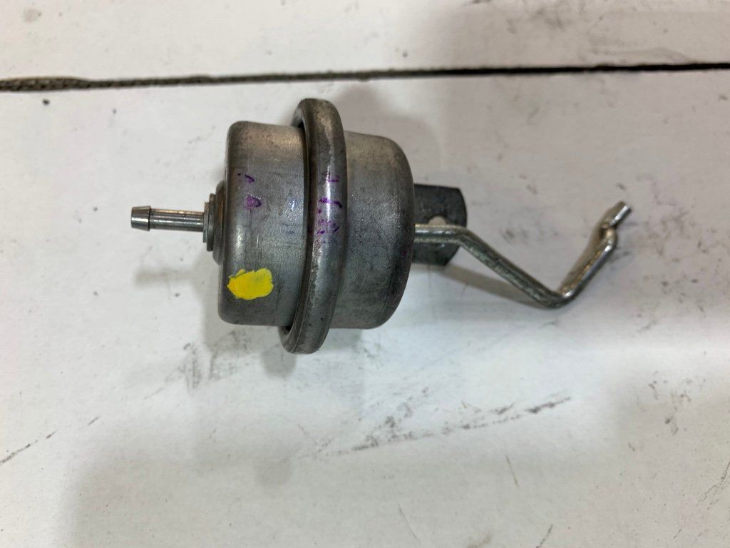 Tutti pezzi di ricambio auto: Unterdruckdose Stellbremse GM 84 – 96 – Usato da Stetten AG venduto da klappag