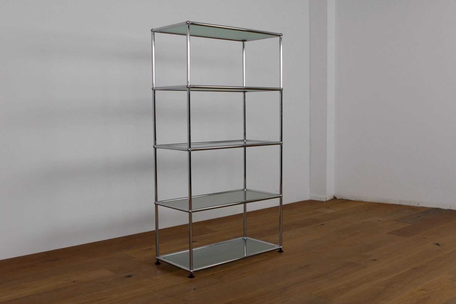 USM Scaffali: USM Haller Regal Milchglas – Nuovo (secondo la descrizione) da Affoltern am Albis venduto da StudioStandard 2