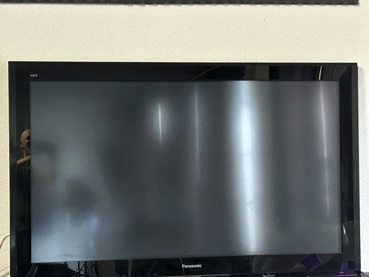 Panasonic Appareils TV: Plasma Panasonic älteres Modell  – D'occasion à Männedorf par din_9b25