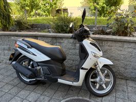 Vengo Logik 125i – Guter Zustand – neue Reifen & Batterie
