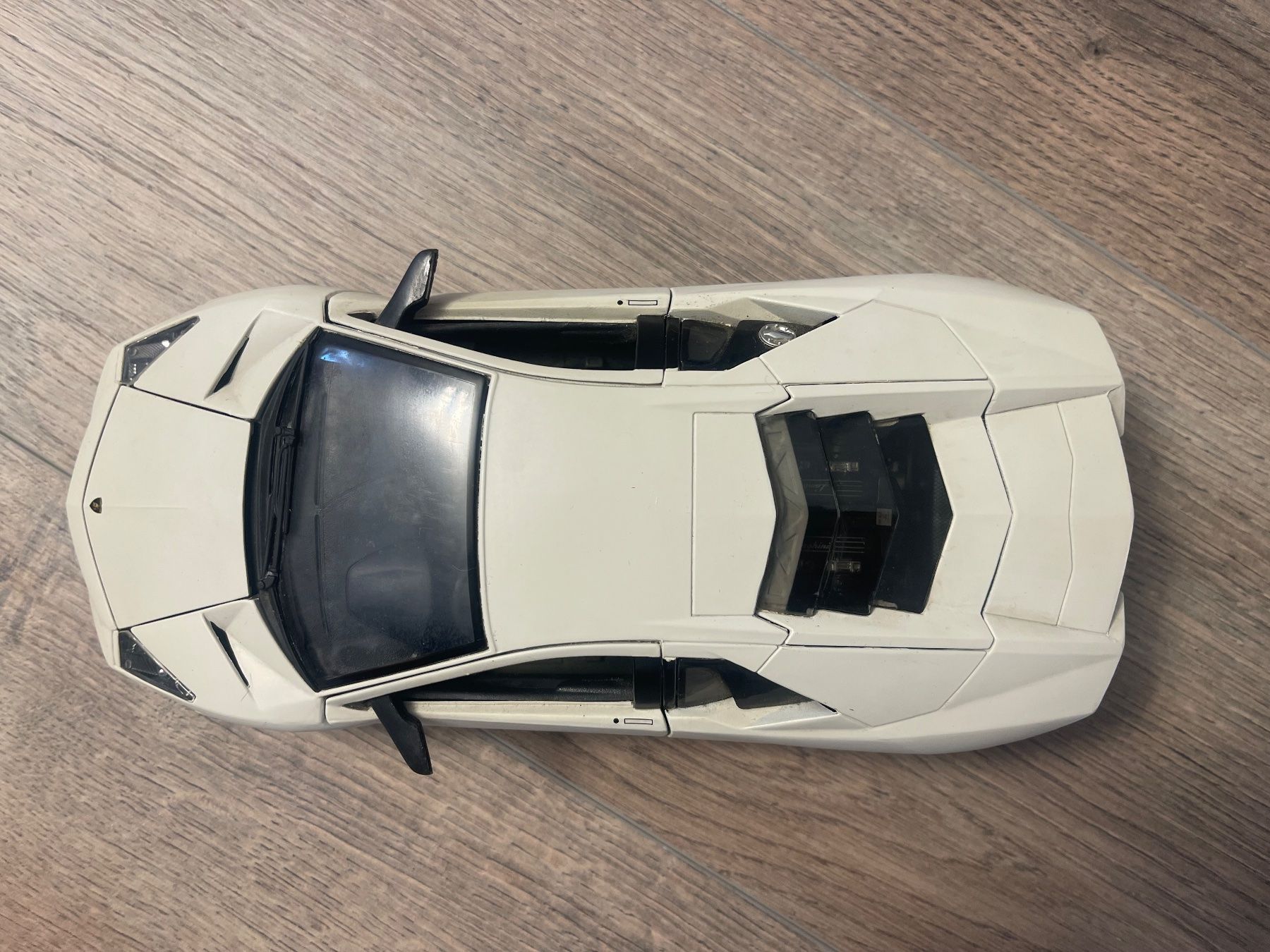 Bburago Modellini d'auto: Lamborghini Reventon, 1/18, Bburago – Usato da Basel venduto da mariablanka 3