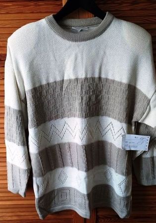 Pullover in Beige gestreift - Grösse M -
