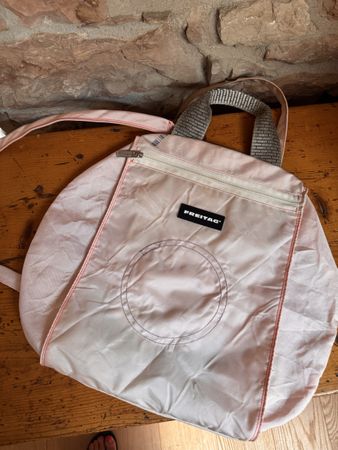 Freitag F600 Arrow