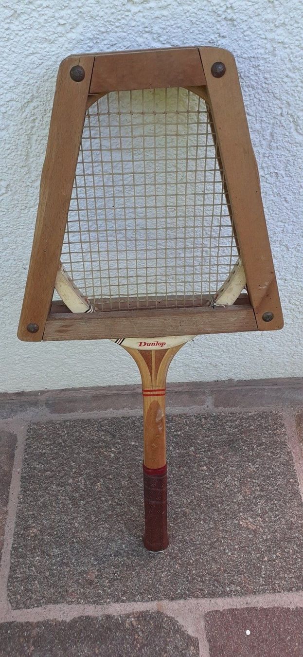 Dunlop Racchette: Tennisschläger antik – Usato da Mörschwil venduto da wunderkiste44 4