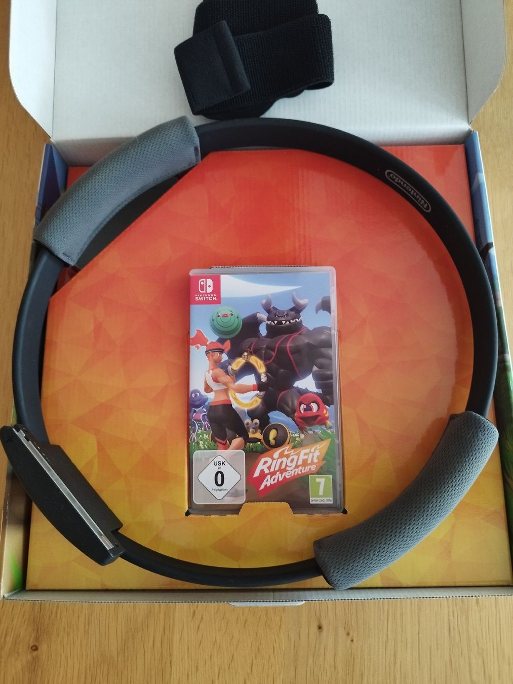 Nintendo Jeux: Nintendo Switch Ring Fit Adventure Set Ring-Con Leg-Strap – D'occasion à Walzenhausen par Mitch3r13 2