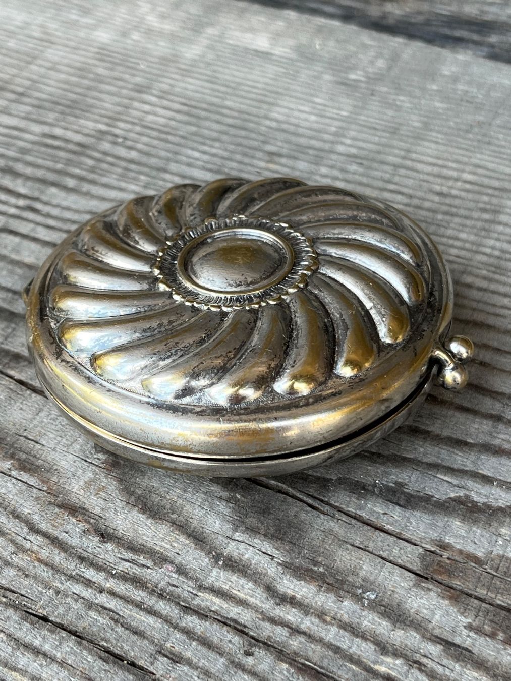 Sonstige Kosmetik & Pflege: Porte monnaie ou pilulier – Gebraucht aus Euseigne von so.ART 3