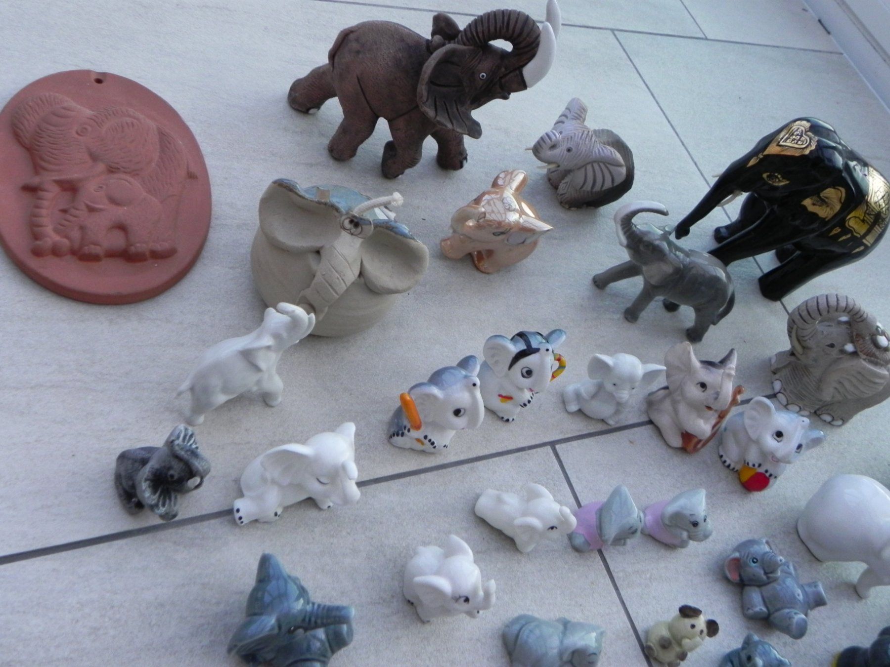 Statuette: Elefanten Sammlung, Glücksbringer Elefant diverse – Usato da Stallikon venduto da pcerny16 2