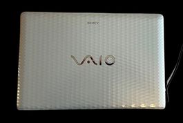 Sony Vaio VPCEH1S8E Intel Core i5, 8GB RAM Serie PCG-71911M