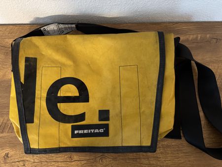Freitag F14 DEXTER jaune, robuste et stylé!