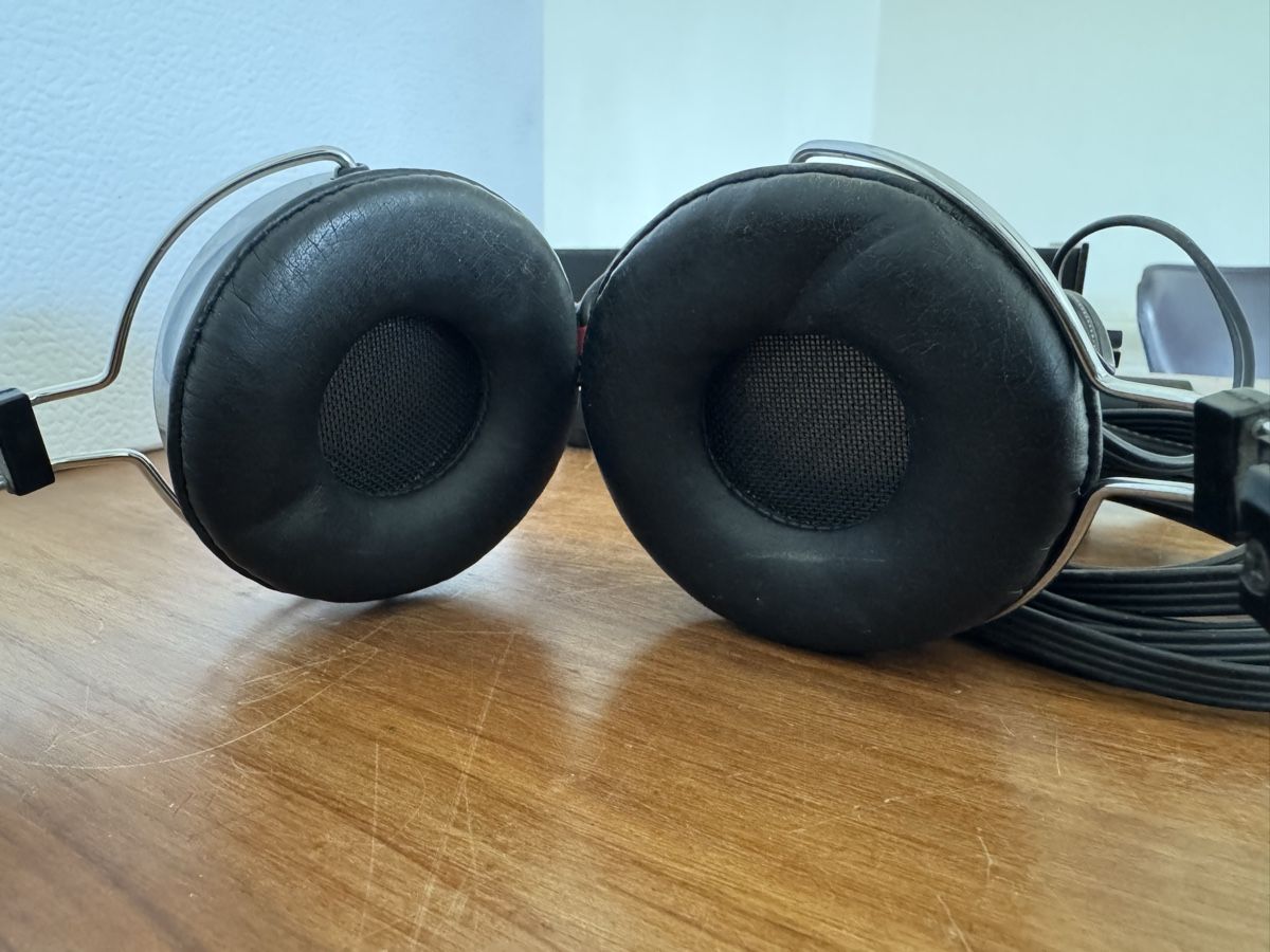 Stax Cuffie: Stax SRD-4 Adapter + Electret Ear Kopfhörer SR-40 – Usato da Zürich venduto da Nobs1 5
