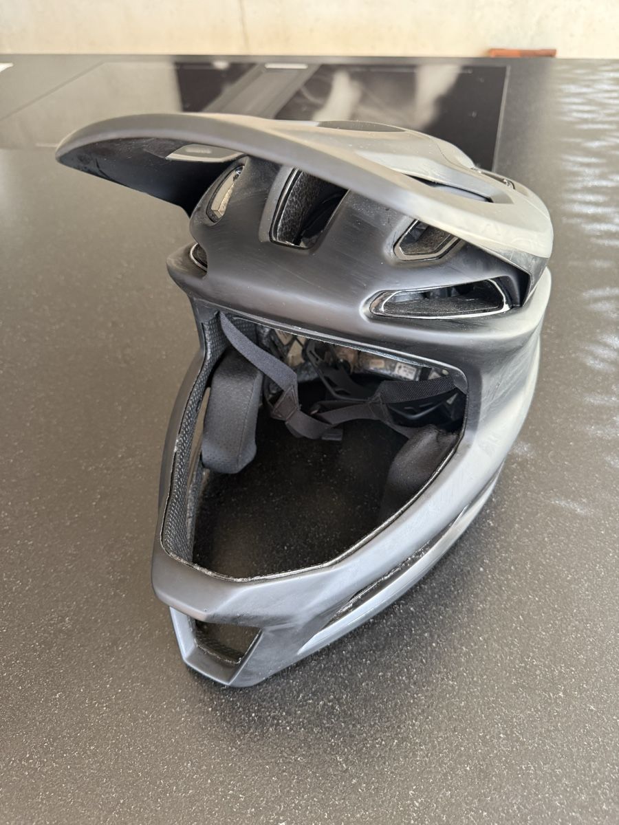 Specialized Caschi: Specialized Gambit, Grösse M mit Goggle Oakley – Nuovo (secondo la descrizione) da Gerolfingen venduto da Tiguan2011