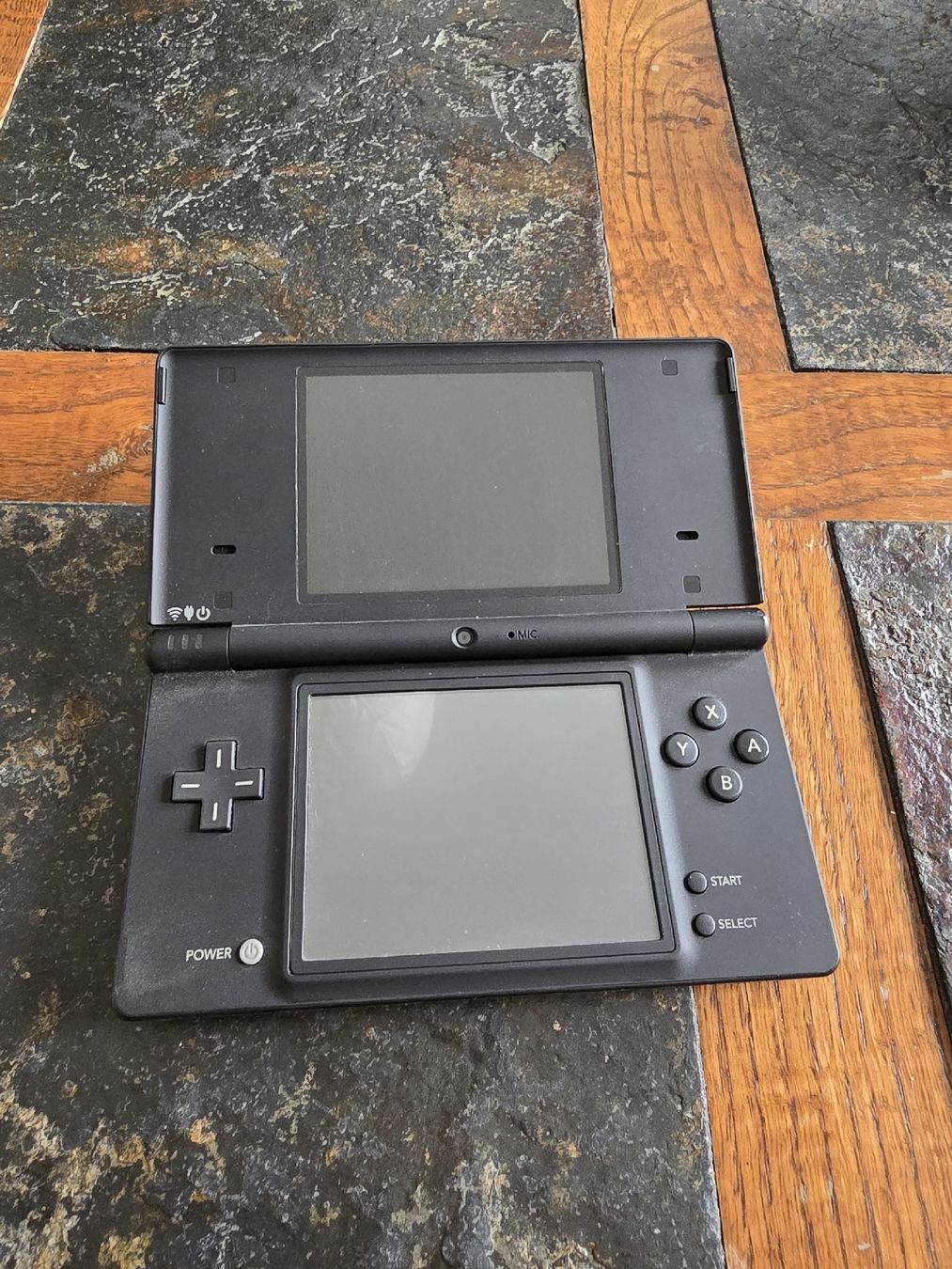 Nintendo Konsolen: Nintendo Handhelds zu Verkaufen – Gebraucht aus Rüegsauschachen von Noni10do 1