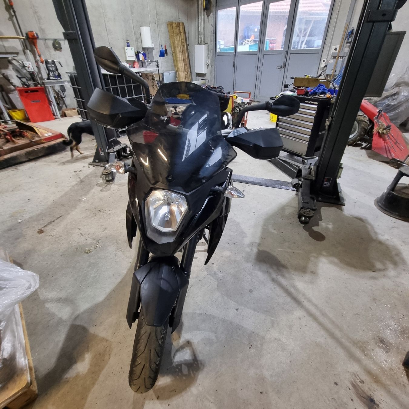 KTM Strada: ktm 990 Supermoto t – Usato da Hofstetten ZH venduto da neebu 1