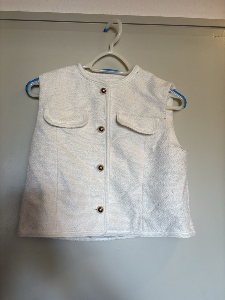 Gilet & Giacche senza maniche: Gilet blanc texturisé boutons dorés – Usato da Genève venduto da pet_sh52