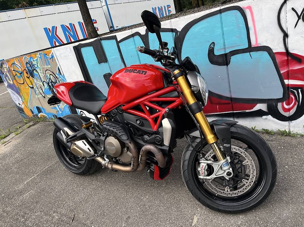 Ducati Route: Ducati monster 1200s – D'occasion à Rapperswil SG par wio_pr9d 2