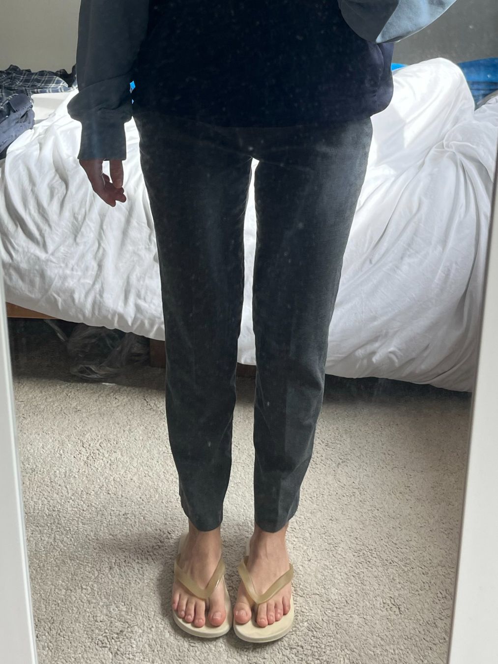 Pantaloni: Uniqlo Gray Pants – Usato da Basel venduto da das_7wzs 2