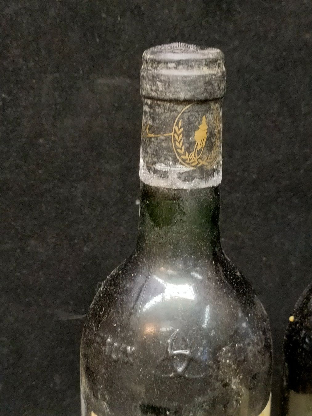 Wein: 2 BOUTEILLES CHÂTEAU BEAUVILLAGE 1982 – Neu (gemäss Beschreibung) aus Genève von Leboucheoreilles 1