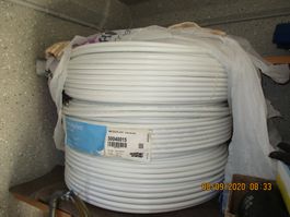 Bodenheizung : 3x200 lm   ( Tobler )