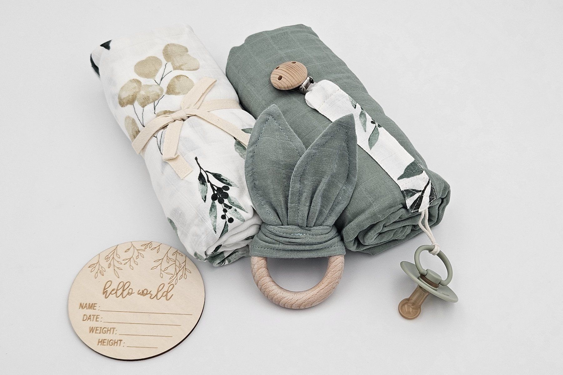 Giocattoli: Baby Set: Swaddle, Greifling, Schnullerkette, Nuggi – Nuovo (secondo la descrizione) da Cham venduto da _Chruesimuesi_ 1