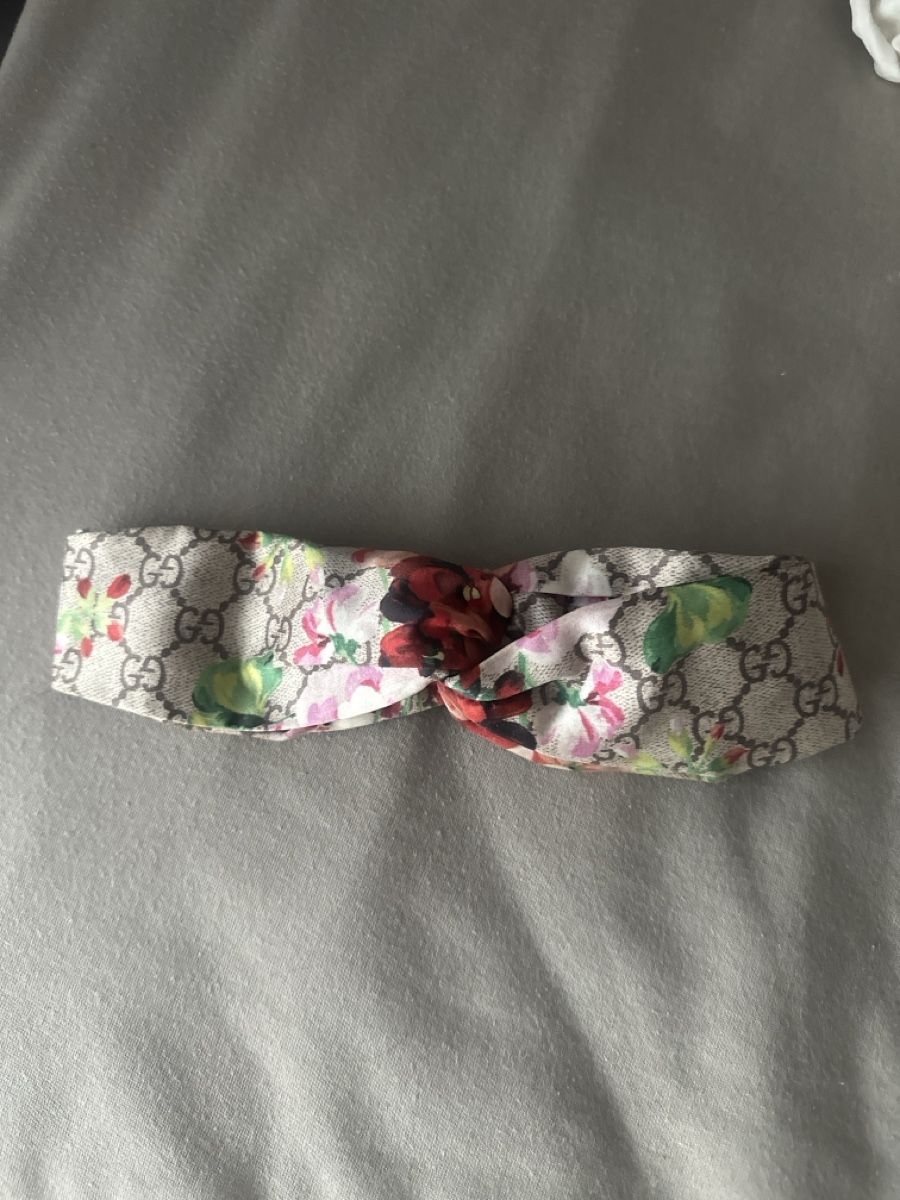 Gucci Accessoires pour cheveux: Gucci headband original – D'occasion à Ittigen par kat_l7tm