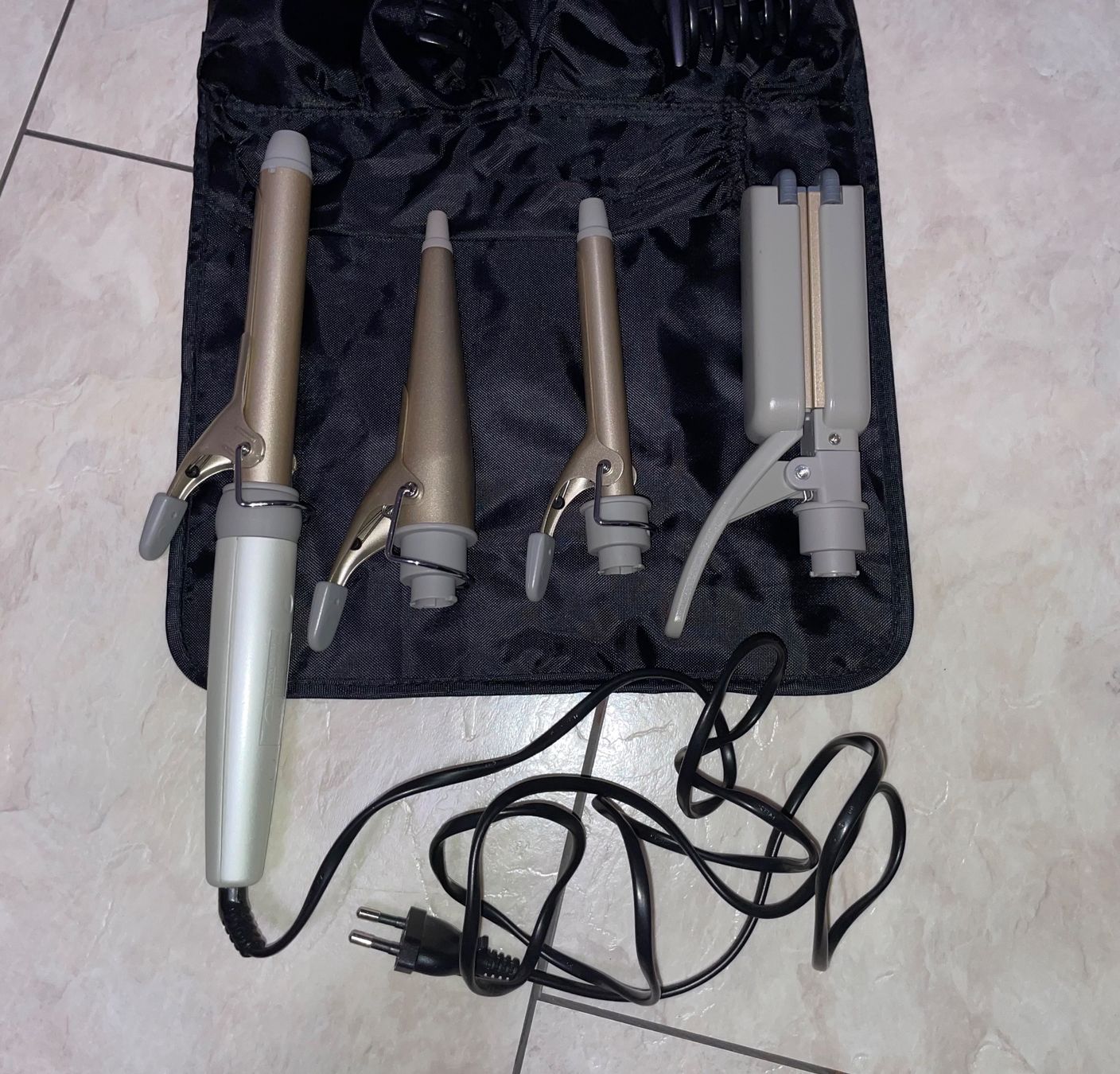Philips Piastre & Arricciacapelli: Philips hair curler set – Usato da Uetikon am See venduto da m1384