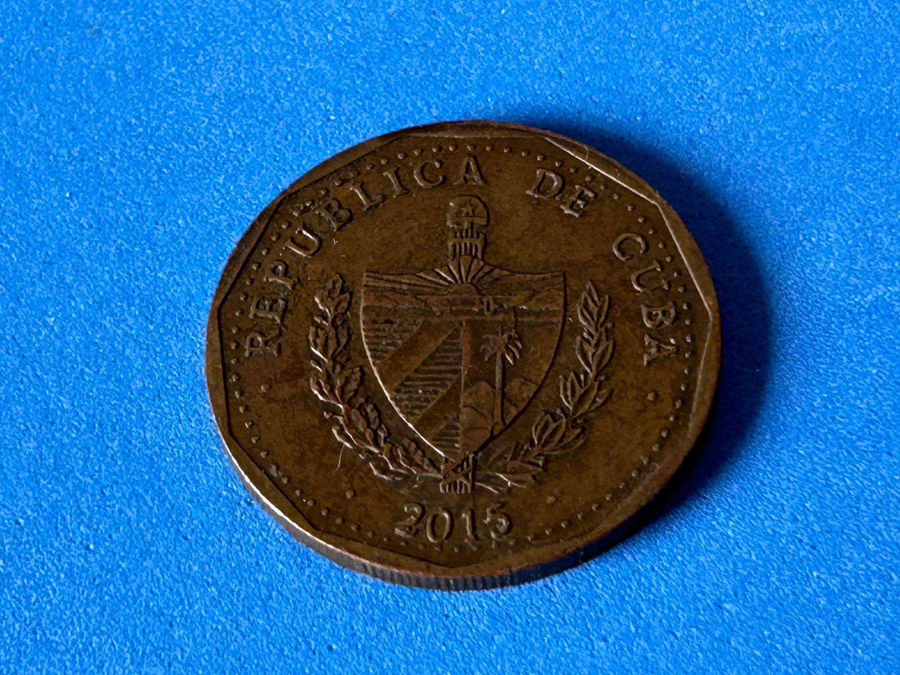 Tutti le monete: Cuba - 1 Peso 2015 – Usato da Corcelles NE venduto da AJKader