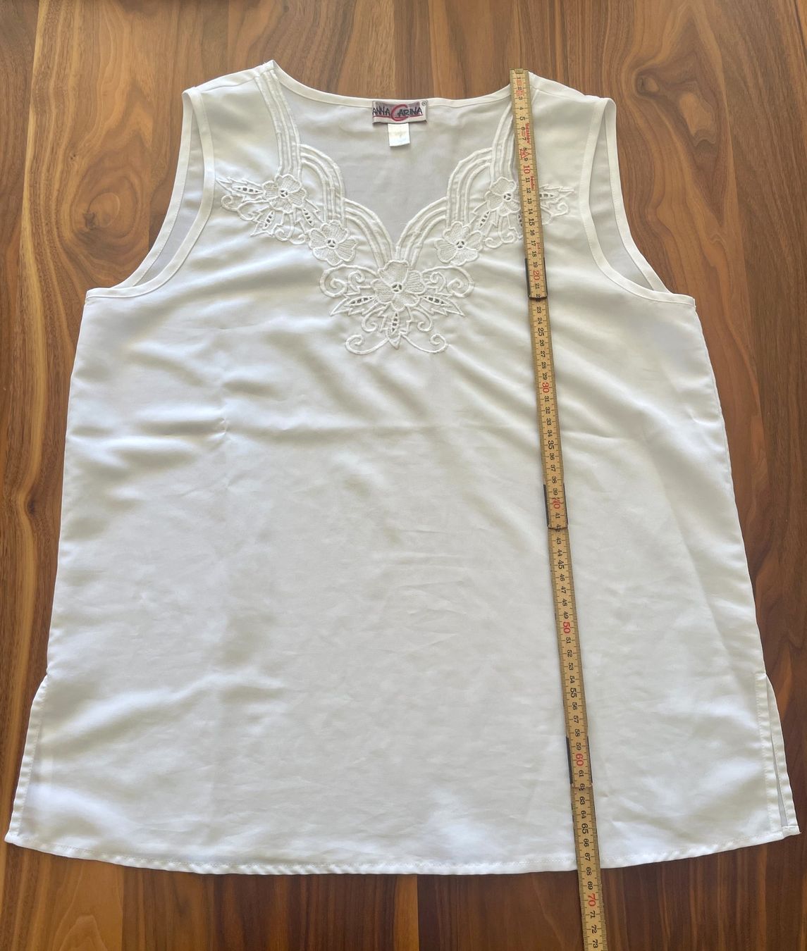 Top: weisses Damentop, mit Blumenmuster, Gr. 42 – Usato da Sursee venduto da Steffi_2020 4