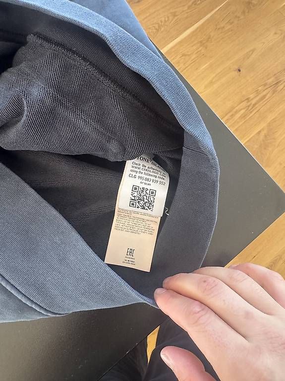 Pulls & Sweat-shirts: Stone Island Hoodie – D'occasion à St. Gallen par rechsteinerholding 2