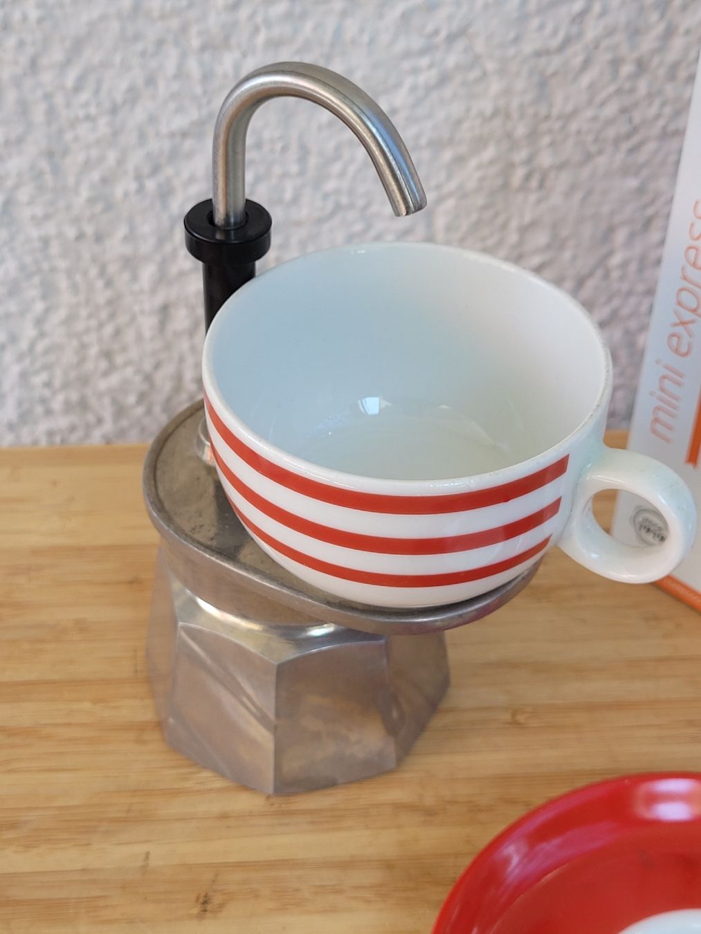 Bialetti Macchine per caffè & Macchine per espresso: Bialetti mini express Mocca für 1 Espresso – Usato da Buttikon SZ venduto da Renco 1