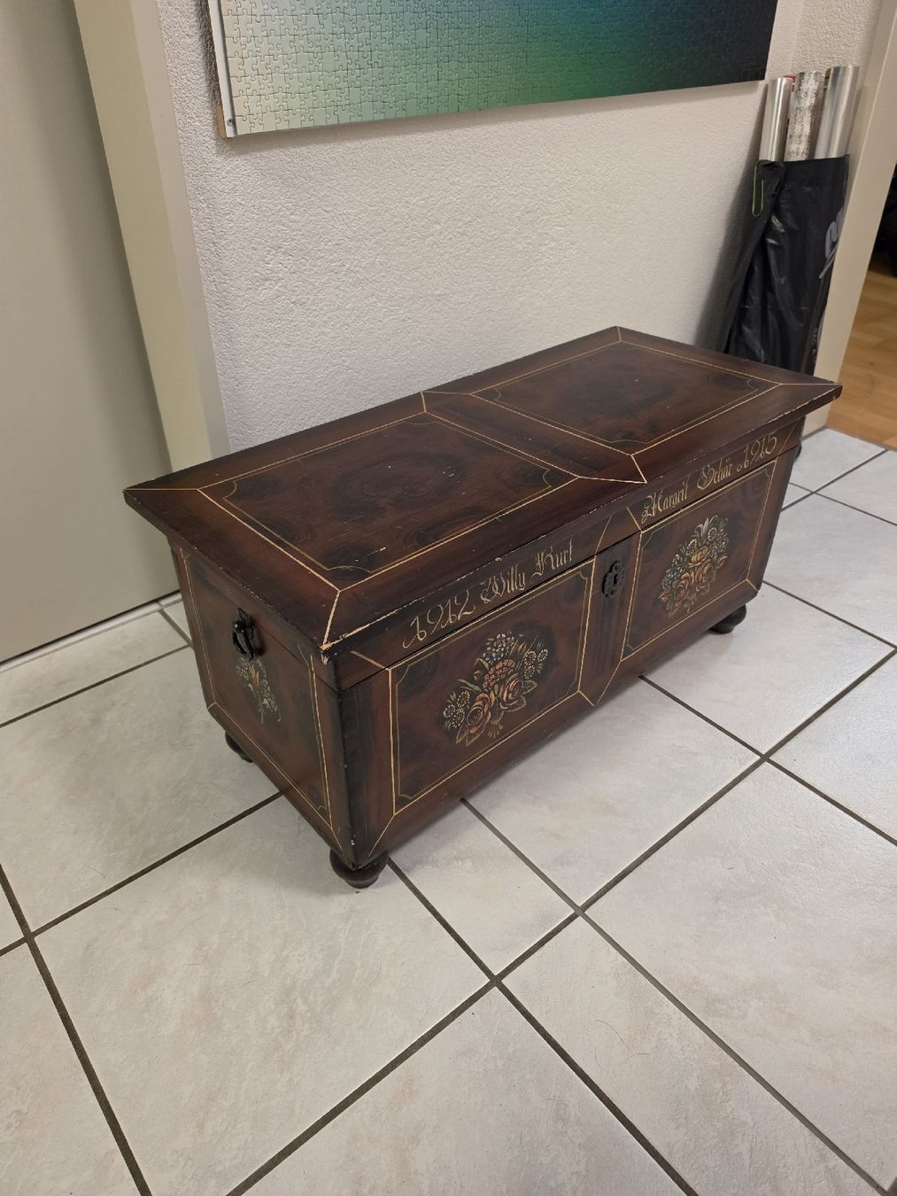 Coffres: Holz-Truhe  – D'occasion à Oberrüti par nin_6wgk 1