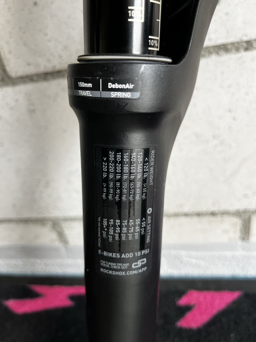 Rockshox Pezzi di ricambio: Rockshox FS Pike RC 150mm Gabel Pike – Usato da Erlinsbach SO venduto da Robsen 2