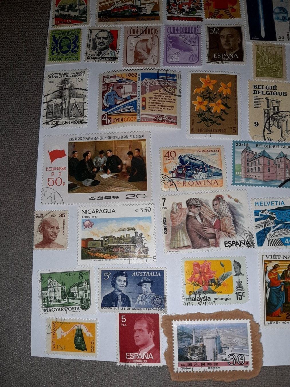 Tutti i francobolli: 46 timbres divers pays – Usato da Le locle venduto da juliensaran 4